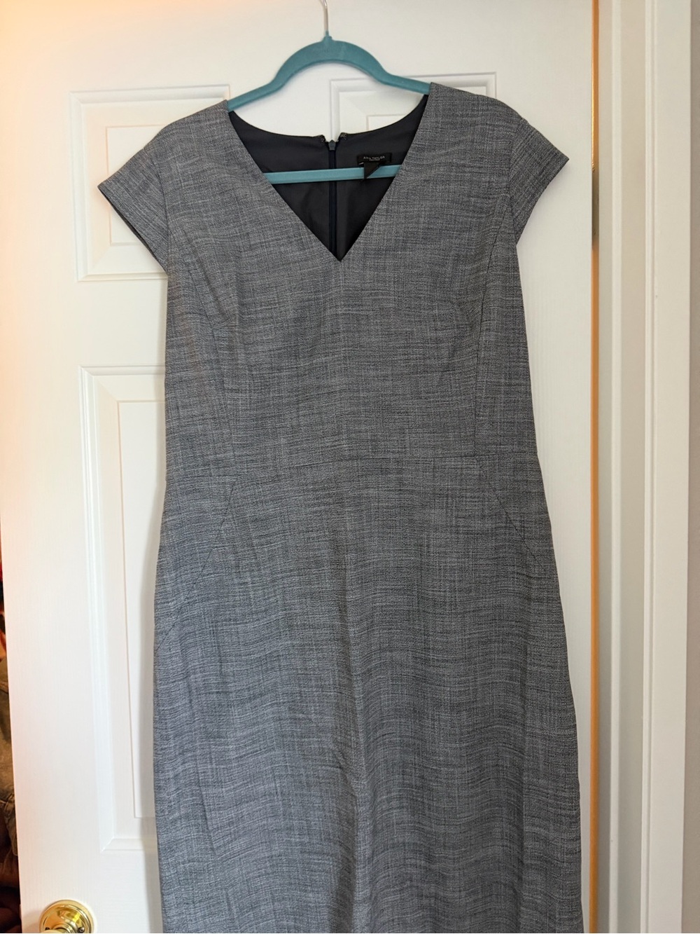 Ann Taylor Factory Charcoal Textured V-Neck Sheath Dress